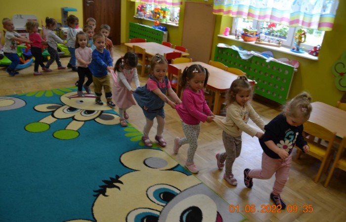 Żabki świętują Dzień Dziecka