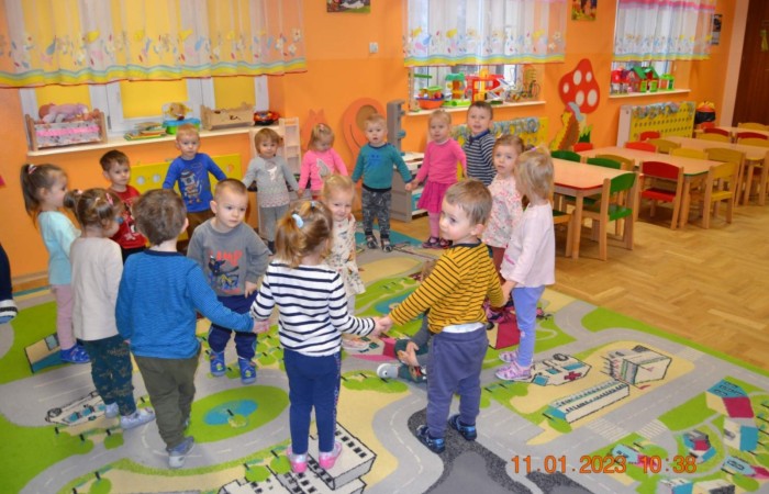Ptaszki w karmniku