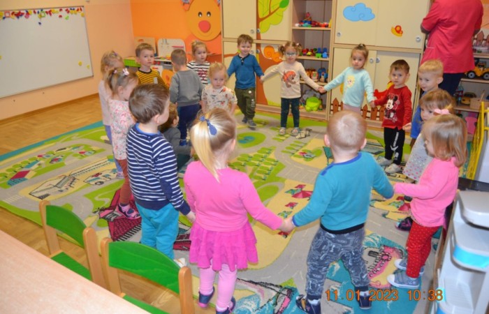 Ptaszki w karmniku