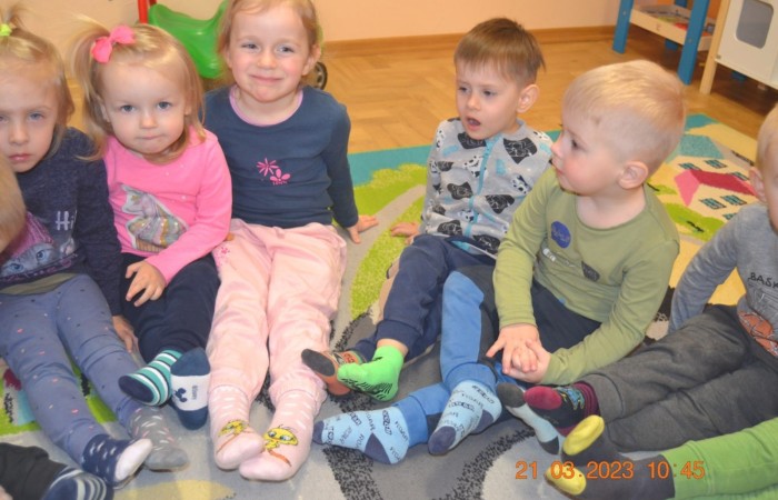Dzień kolorowej skarpetki u Misiów