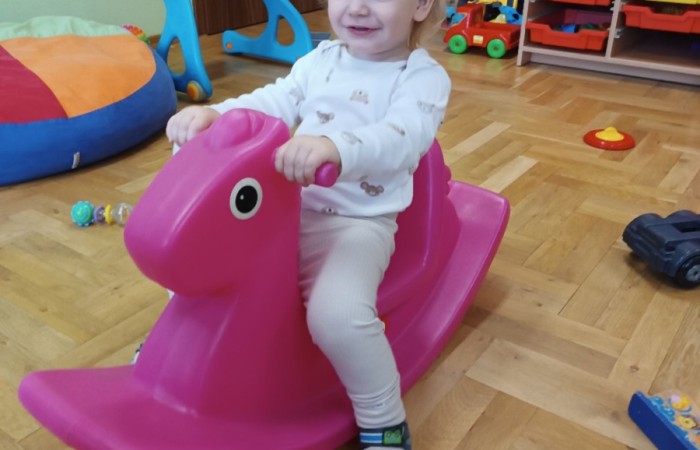 Zabawy dowolne na krasnalach