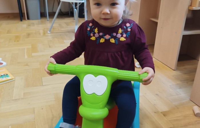 Zabawy dowolne na krasnalach